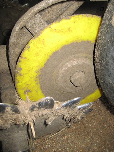Competitor seed lock wheel staying clean, but wearing quickly.
