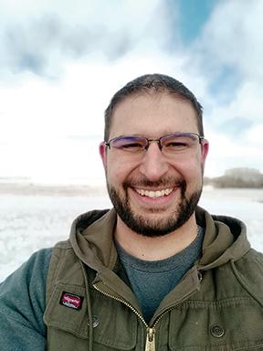 Headshot of Jonathan Zeller.